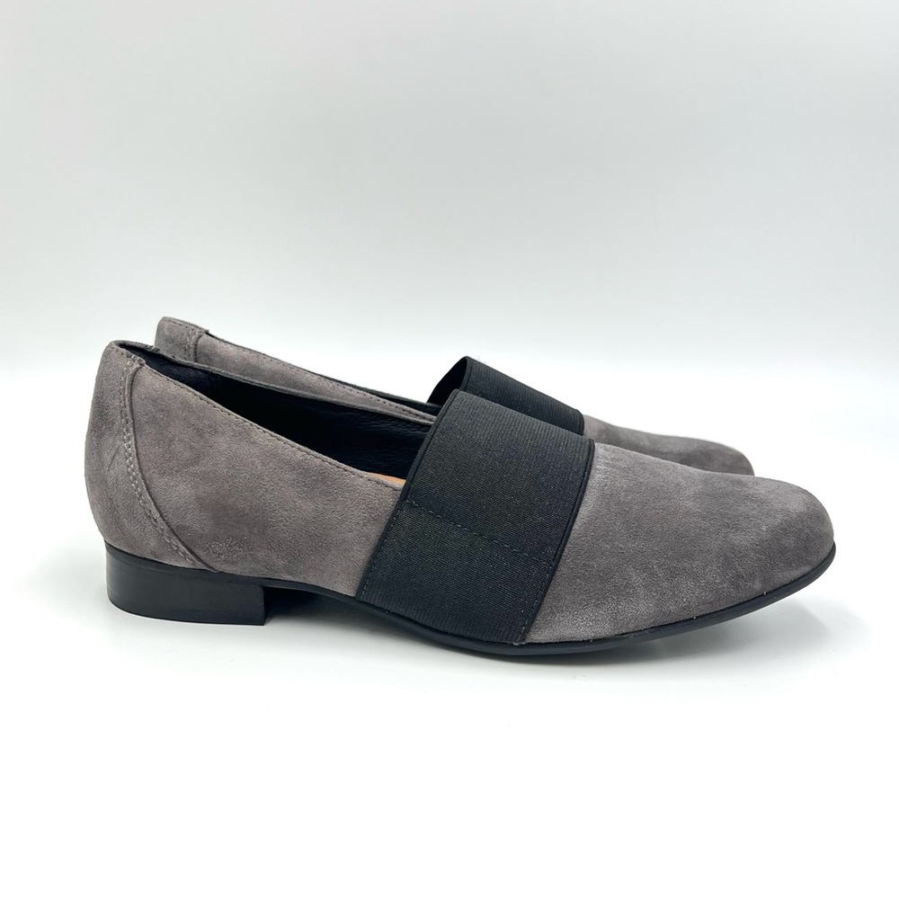 Clarks Womens Size 6 Gray Suede Leather Slip On Flats Loafers Comfort Shoes NEW